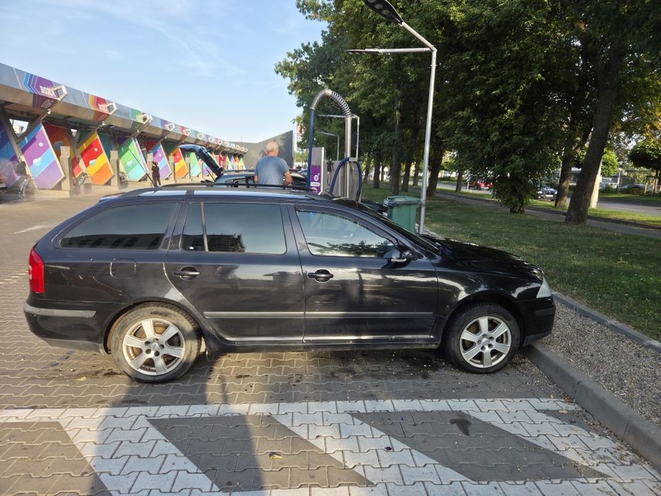 Vând Skoda Octavia 2 2.0tdi 4x4