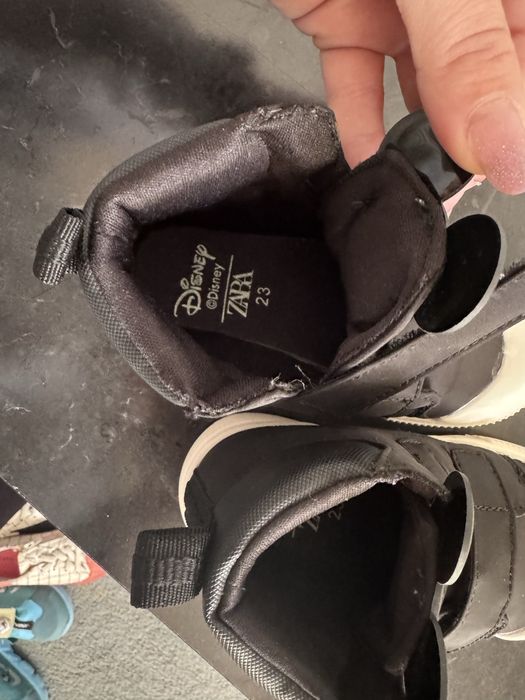 Adidasi adidas marimea 22