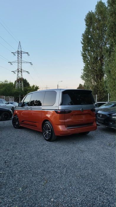 VOLKSWAGEN Multivan 2022 — imagine 3