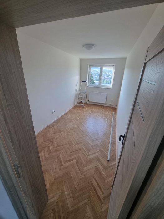 Inchiriez apartament 3 camere Cluj-Napoca, cartier Gruia