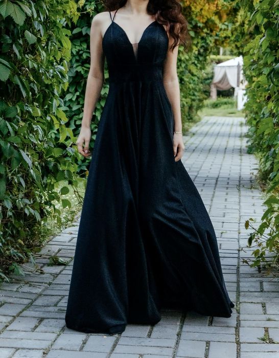 Продам платье на выпускной.