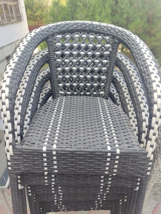 Stol stul sotiladi 3 xilidan bor bittadan qolgan arzinga sotaman