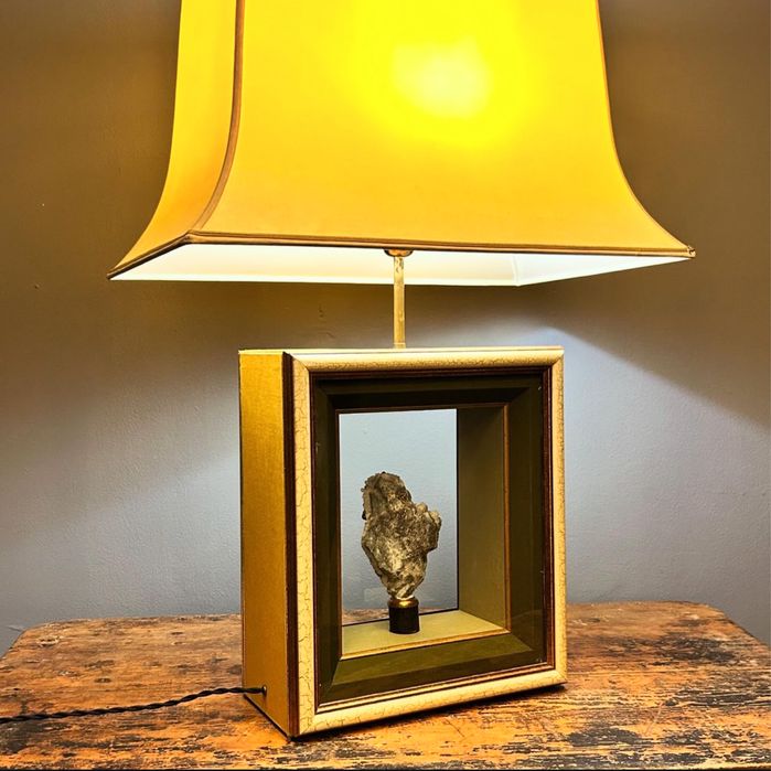 Veioza dimensiuni mari unicat cu pirita