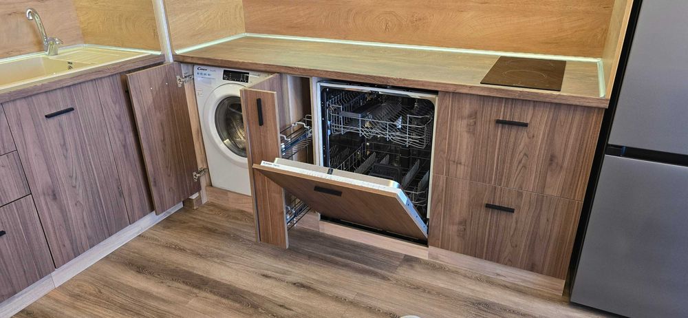 Продава се Многостаен апартамент в Шумен, Бялата пръст - 131 кв.м за 1596 €/кв.м - Снимка #8