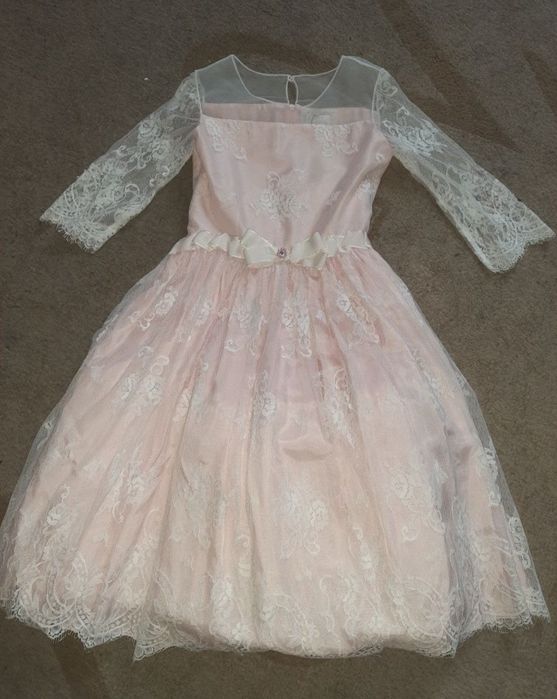 Платья на девочку 1-2 г и 8-10 лет