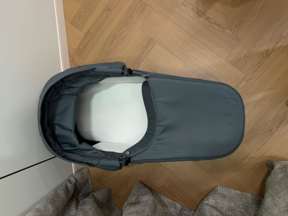 Продам люлька easywalker rockey