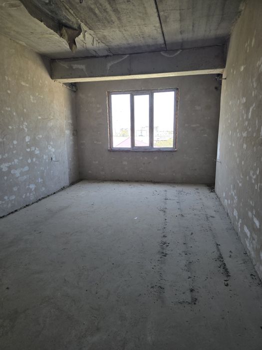 2хоналик 3каватда  Теракзорда  квартира сотилади