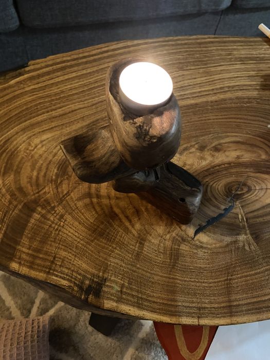 Дървен свещник масив арт