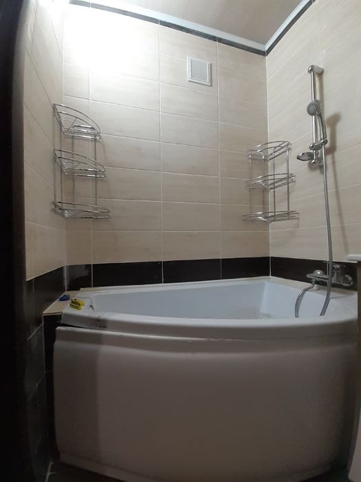 Ремонт, отделка кафелем.