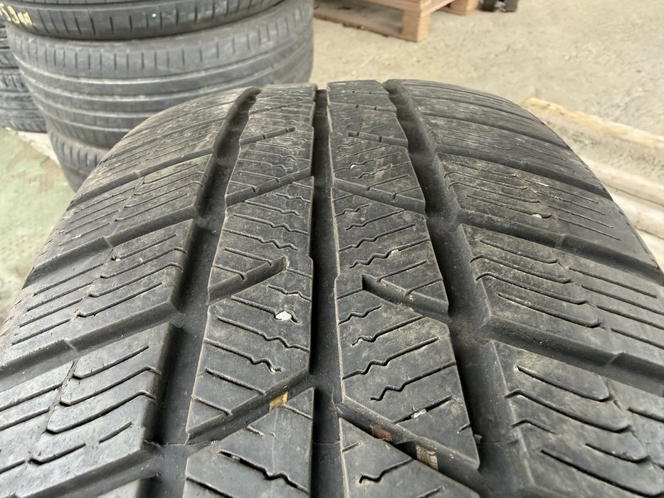 4бр. Зимни Гуми 205/55R/16 *BARUM* DOT:4019- 5.0мм.+4.6мм. *80€ Комплект*