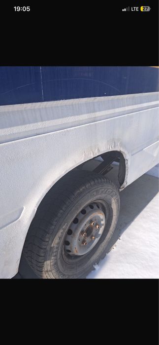 Vw LT 35 model lung 2.5 diesel an 2003