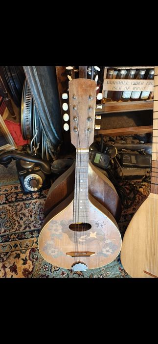 Lăute  muzicale vechi