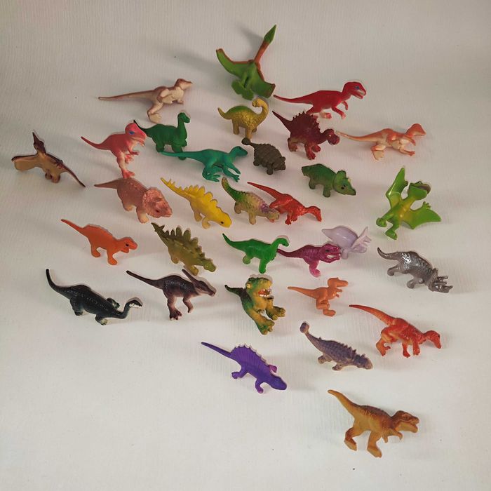 Динозавры разные