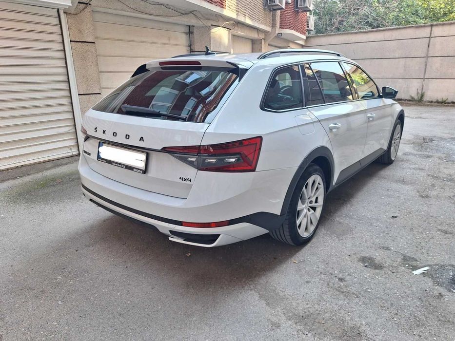 Skoda Superb Scout 2.0TSI 280hp 4x4, гаранция до 2028 г.