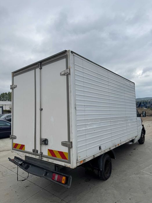 Dezmembrez Mercedes Sprinter 416 2.7 CDI Automat Cub Piele