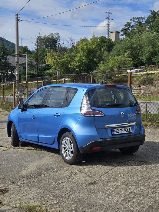Renault Scenic 2012