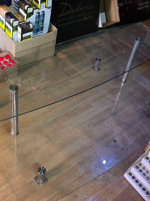 Стъклена маса на 2 нива