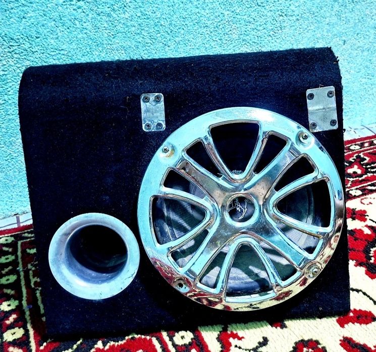 sambufer sotiladi xolati zor yaxshi bass beradi