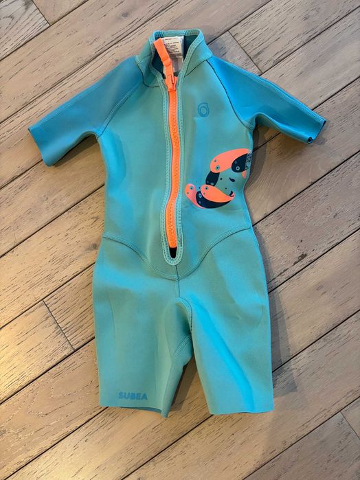 Детски неопренов костюм 98-104 см 4 год