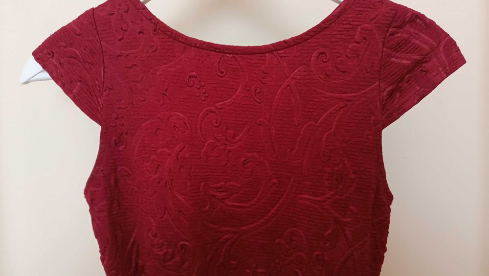 Rochie roșie de vara
