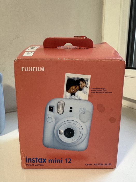 Fujifilm instax Mini 12