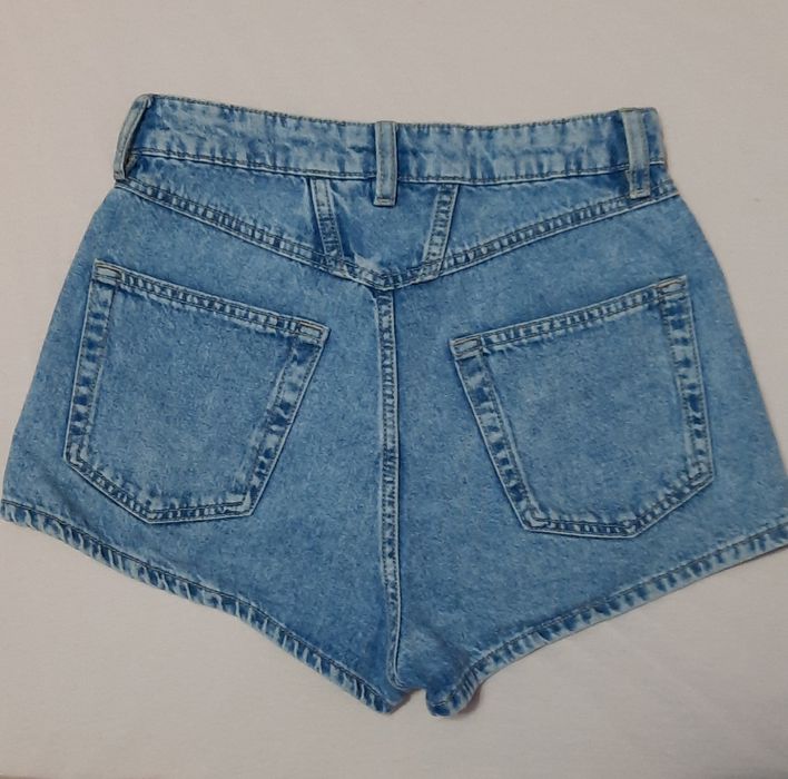 Дамски дънкови къси панталони