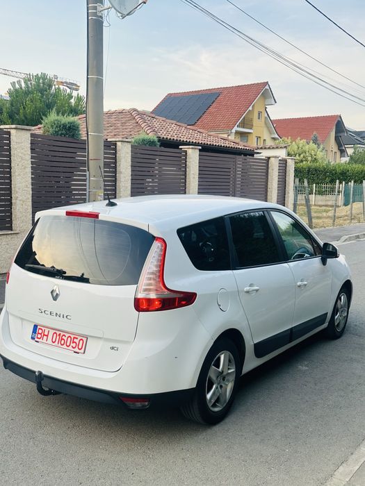 Renault grand scenic 1.6 2013 7 locuri