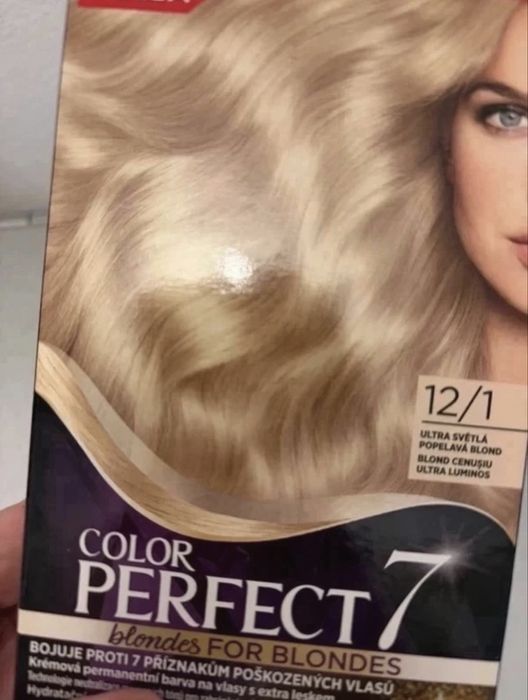 WELLA Vopsea par blond cenusiu ultra luminos 4 cutii