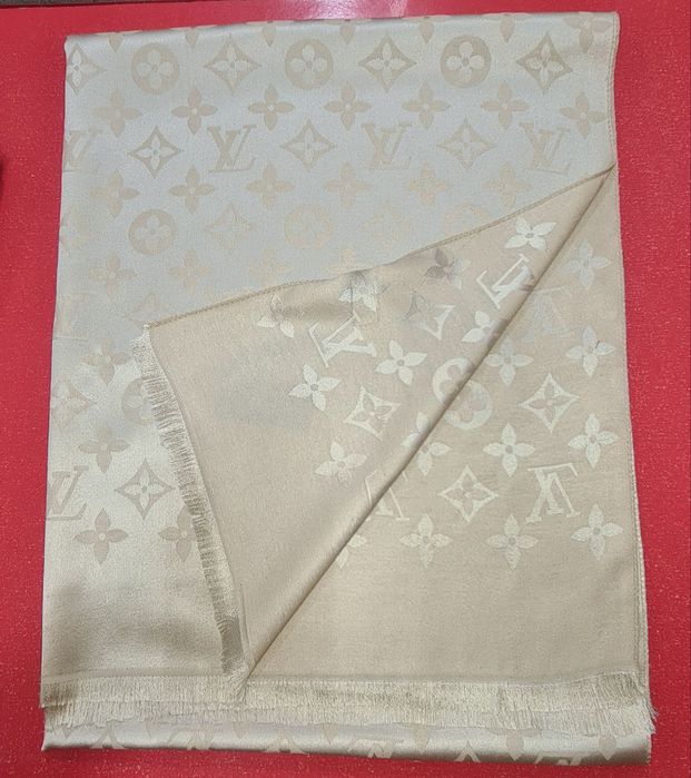 Палантины и шарфы на подарки