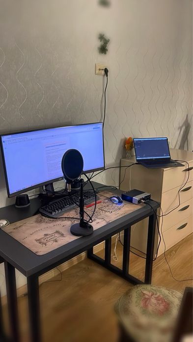 Стол компьютерный CyberLine, 110/70x75 см