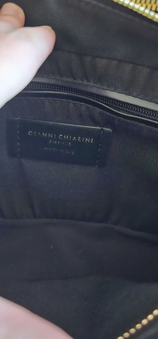 Чанта Gianni Chiarini с етикет