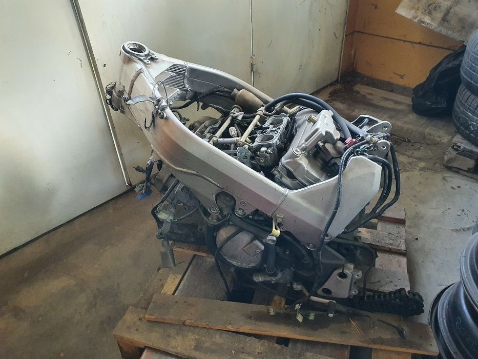 Двигател за HONDA VFR 800 V-TEC