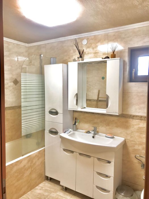 Închiriere apartament 2 camere parter Centru