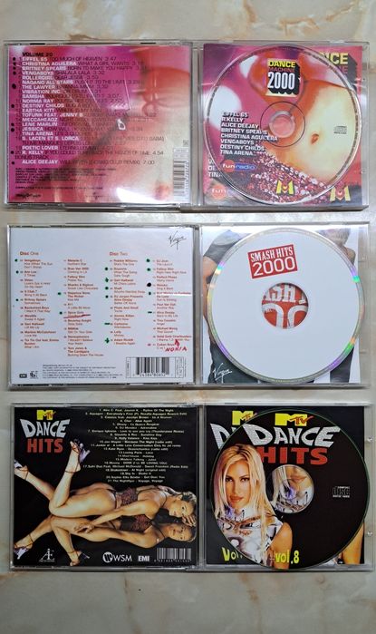 Колекция от компакт дискове CD