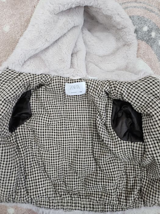 Geaca imitație blana, marimea 1043-4 ani