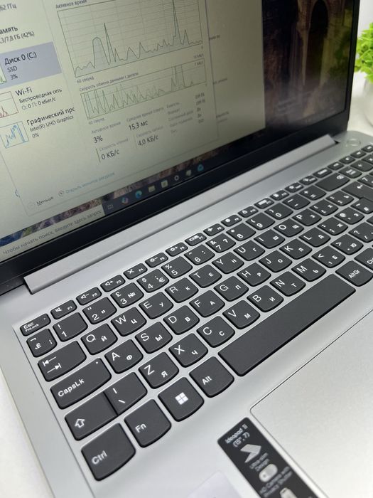 Lenovo IdeaPad 1 Celeron N4