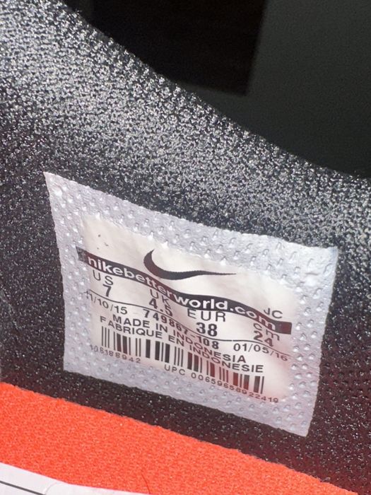 Papuci Nike noi in cutie