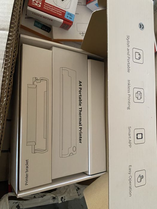 Se vinde usb C Hub+ 13in1 , laster meter desktop stand ,Ruter si imprimanta A4 portablia