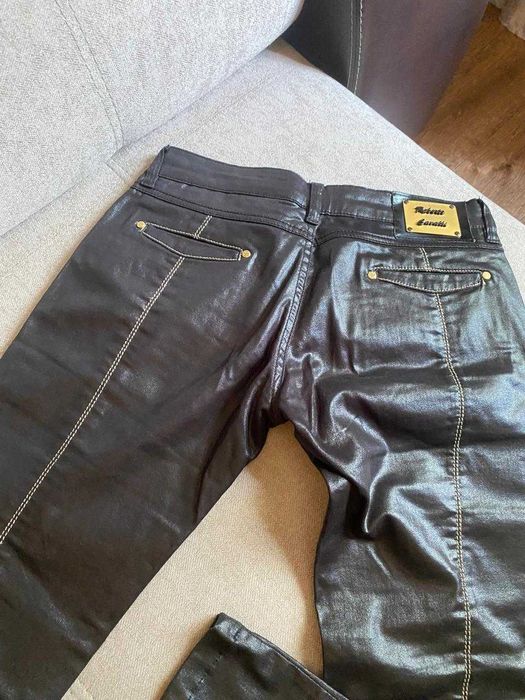 Продам брюки под кожу бренд Roberto Cavalli