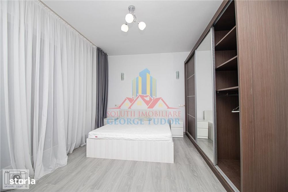 Apartament 2 camere total decomandat + parcare privata, Str. Acvilei 4