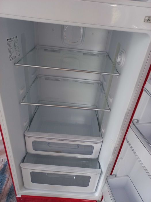 SMEG frigider retro rosu FAB30RRD5
