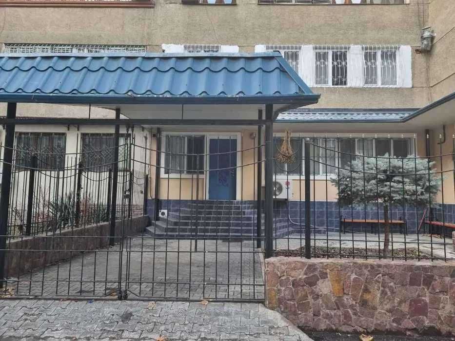 Продажа двухуровневого офиса на Дархане
