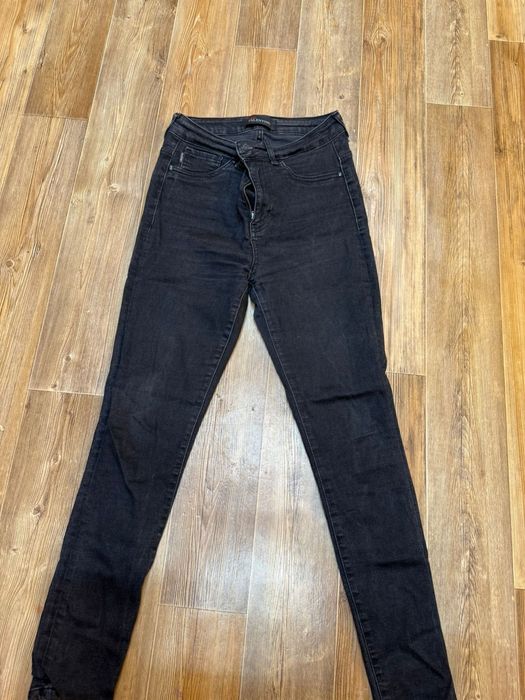 Продам джинсы 44-46-48 размер