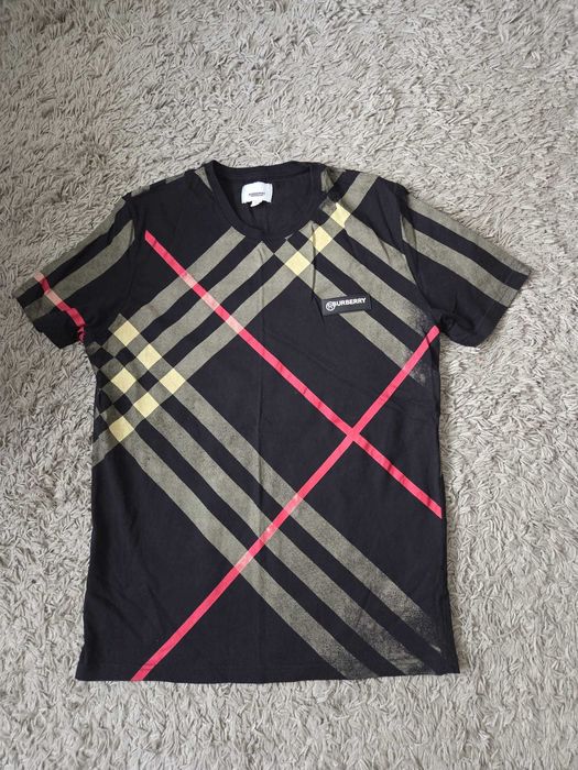 Vand tricou barbati