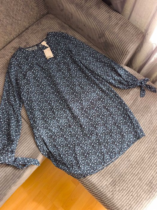 Рокля ново с етике h&m
