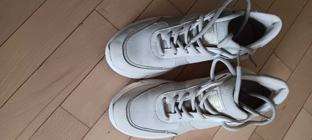 Сникърси Steve Madden