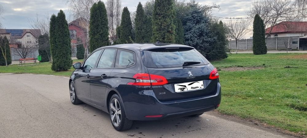 Peugeot 308 an 2018 motor 1.6 Diesel Euro 6 impecabil
