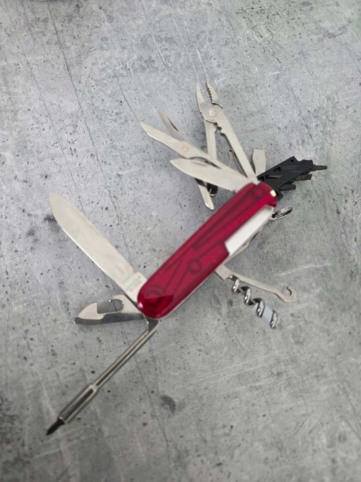 Victorinox Cybertool 34