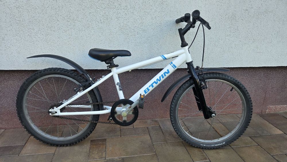Bicicleta BTwin Racing Boy 300  20 inch/ BTwin 16 inch