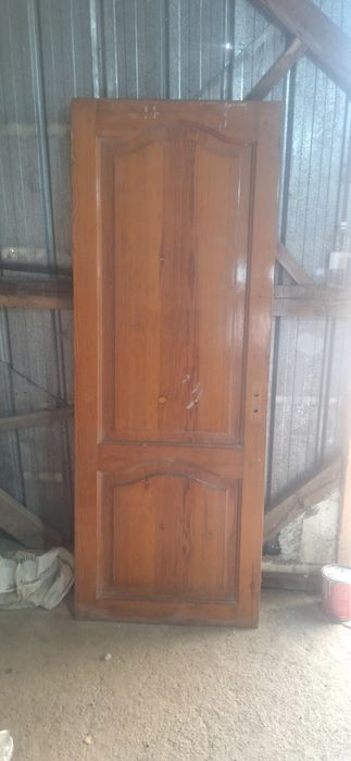 Продам двери межкомнатные